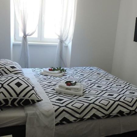 Apartment & Room Ivan Szybenik Zewnętrze zdjęcie
