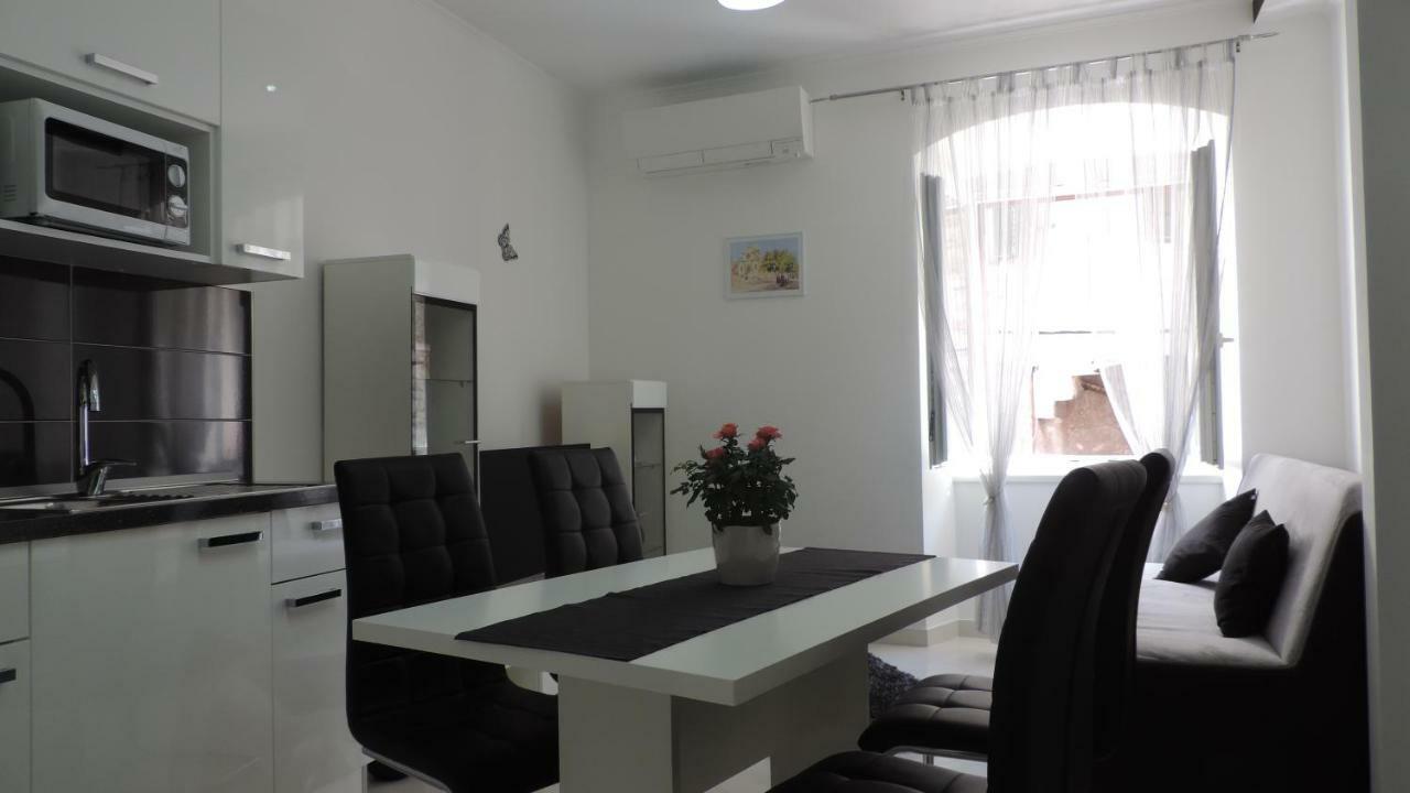 Apartment & Room Ivan Szybenik Zewnętrze zdjęcie