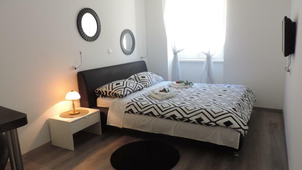 Apartment & Room Ivan Szybenik Zewnętrze zdjęcie